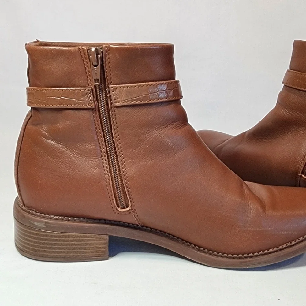 Clarks‎ Collection Womens Tan Brown Leather Ankle Boots Buckle Zip 9.5 M
